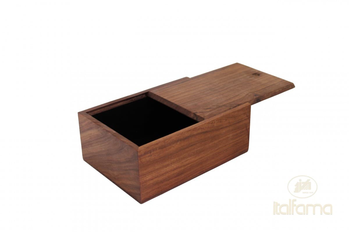 Italfama ACACIA WOOD CHESS PIECES BOX