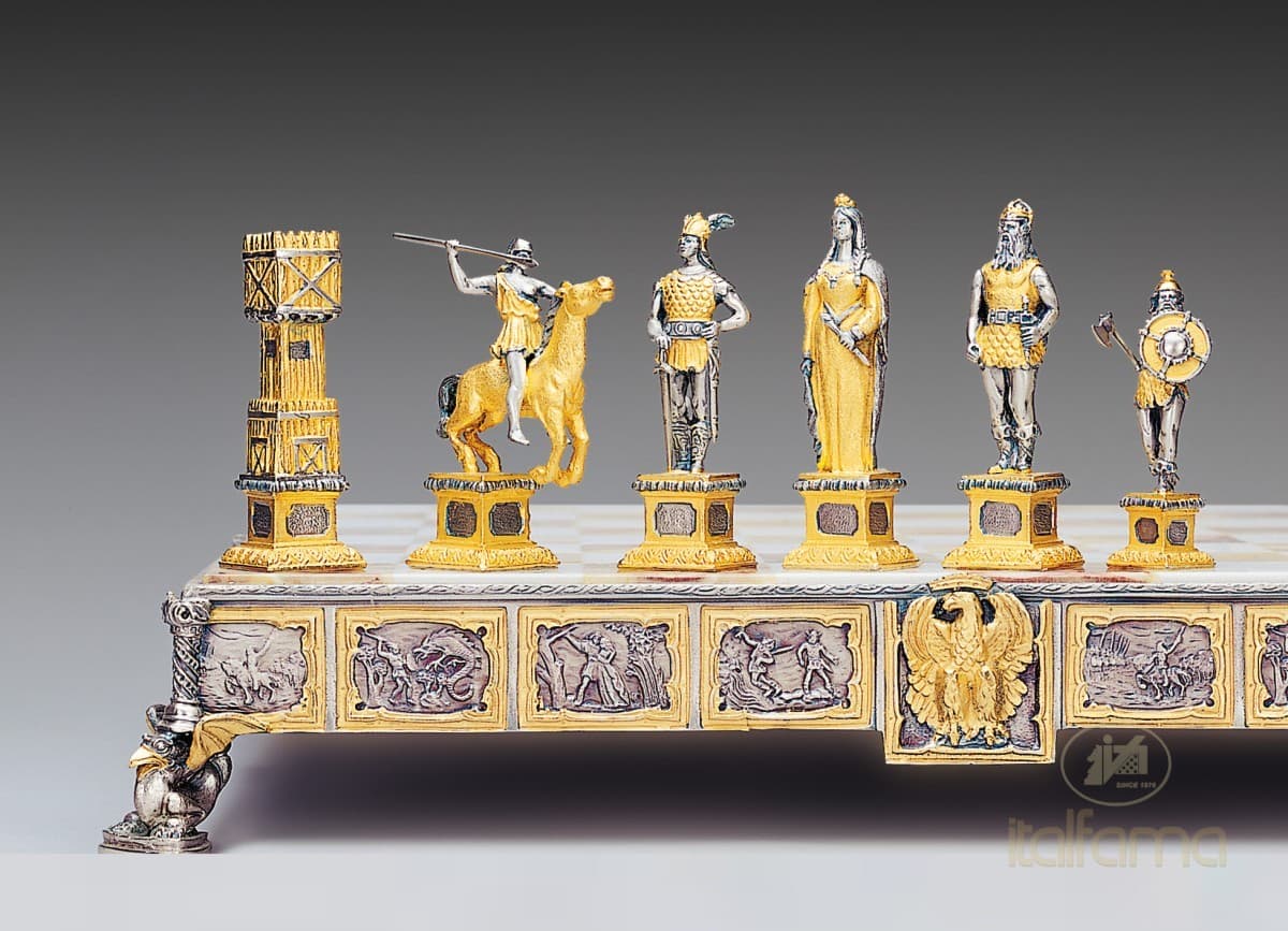 Italfama SIGURD MYTHOLOGICAL KING OF THE NIBELUNG SET