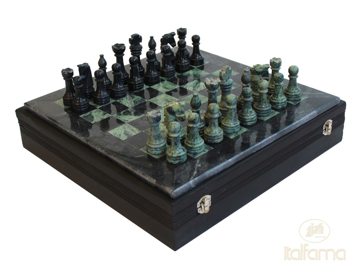 Italfama BLACK AND GREEN MARBLE CHESS SET