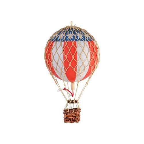 Authentic Models Floating The Skies, USA