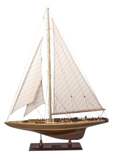 Authentic Models Endeavour Classic Wood