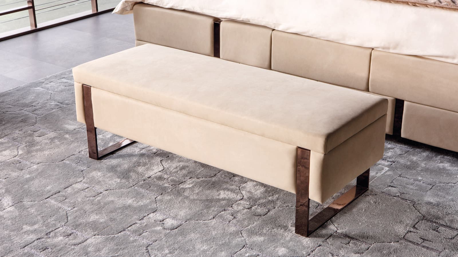 Epoque by Egon Furstenberg Cromo Pouf