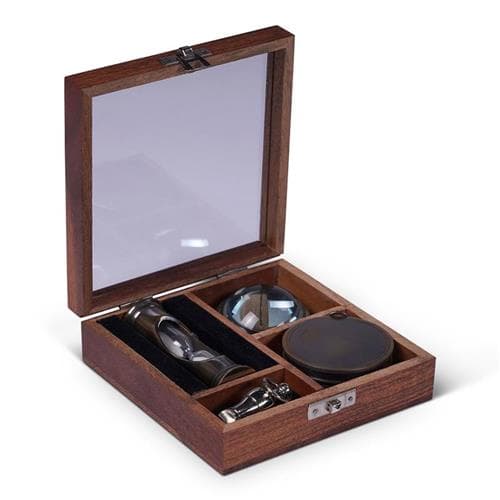 Authentic Models The Wallace Gift Box