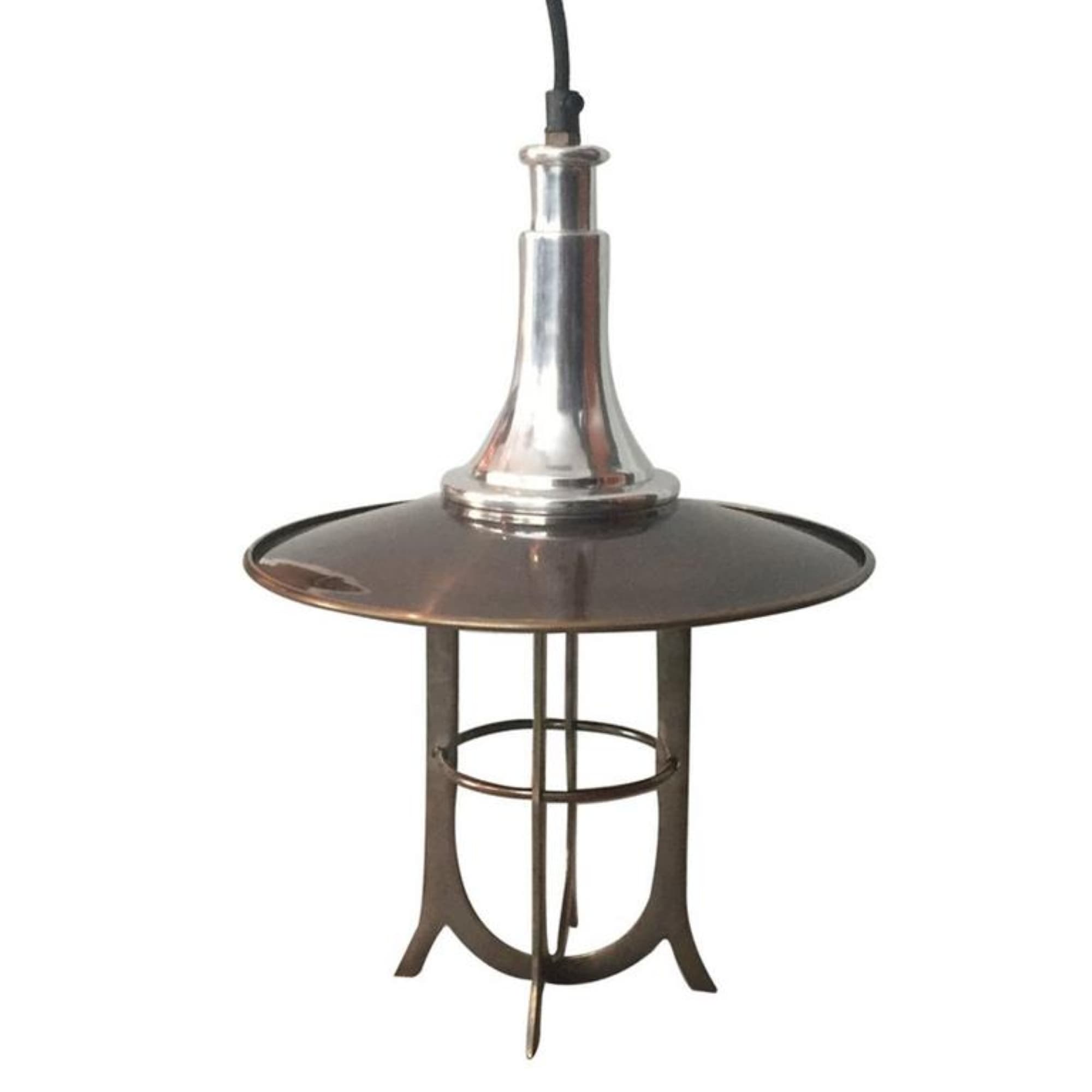 Authentic Models Cargo Inspection Lamp