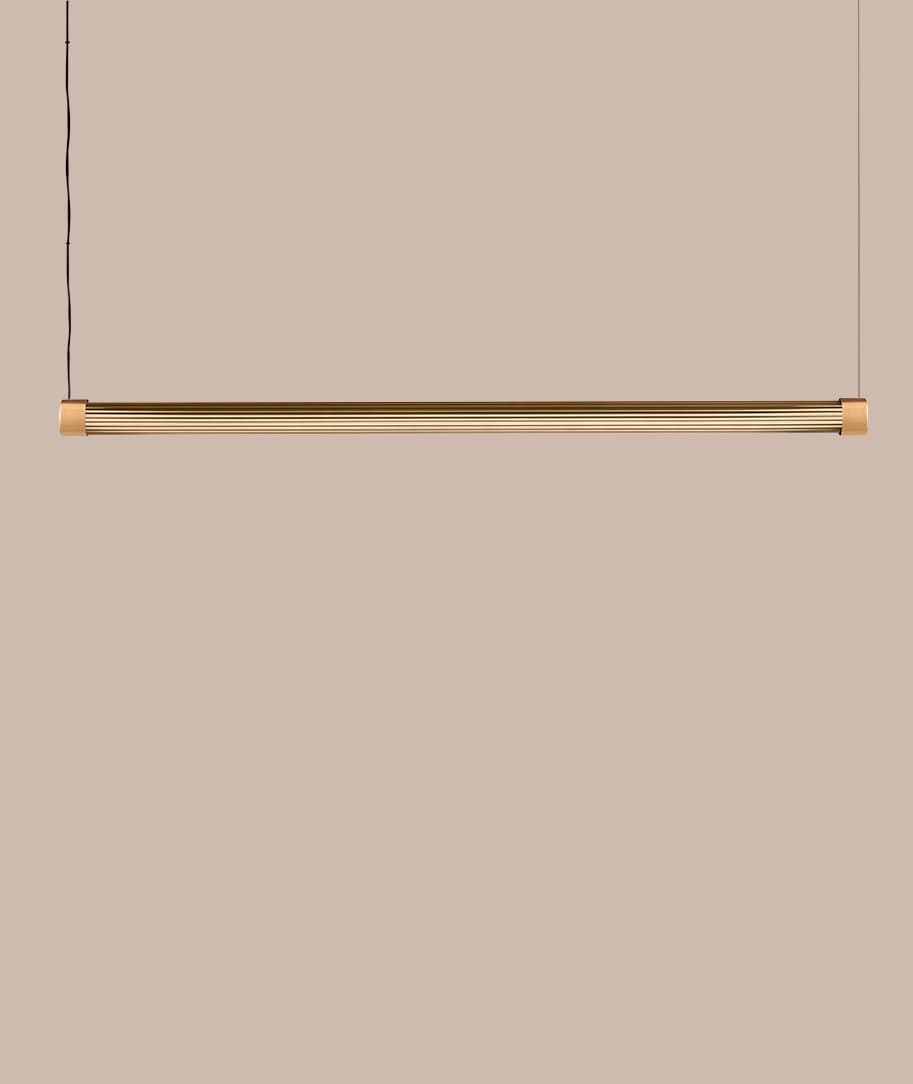 Euroluce Light of Italy Trama S1 A