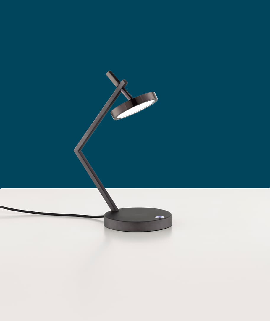 Euroluce Light of Italy Vector Lamp