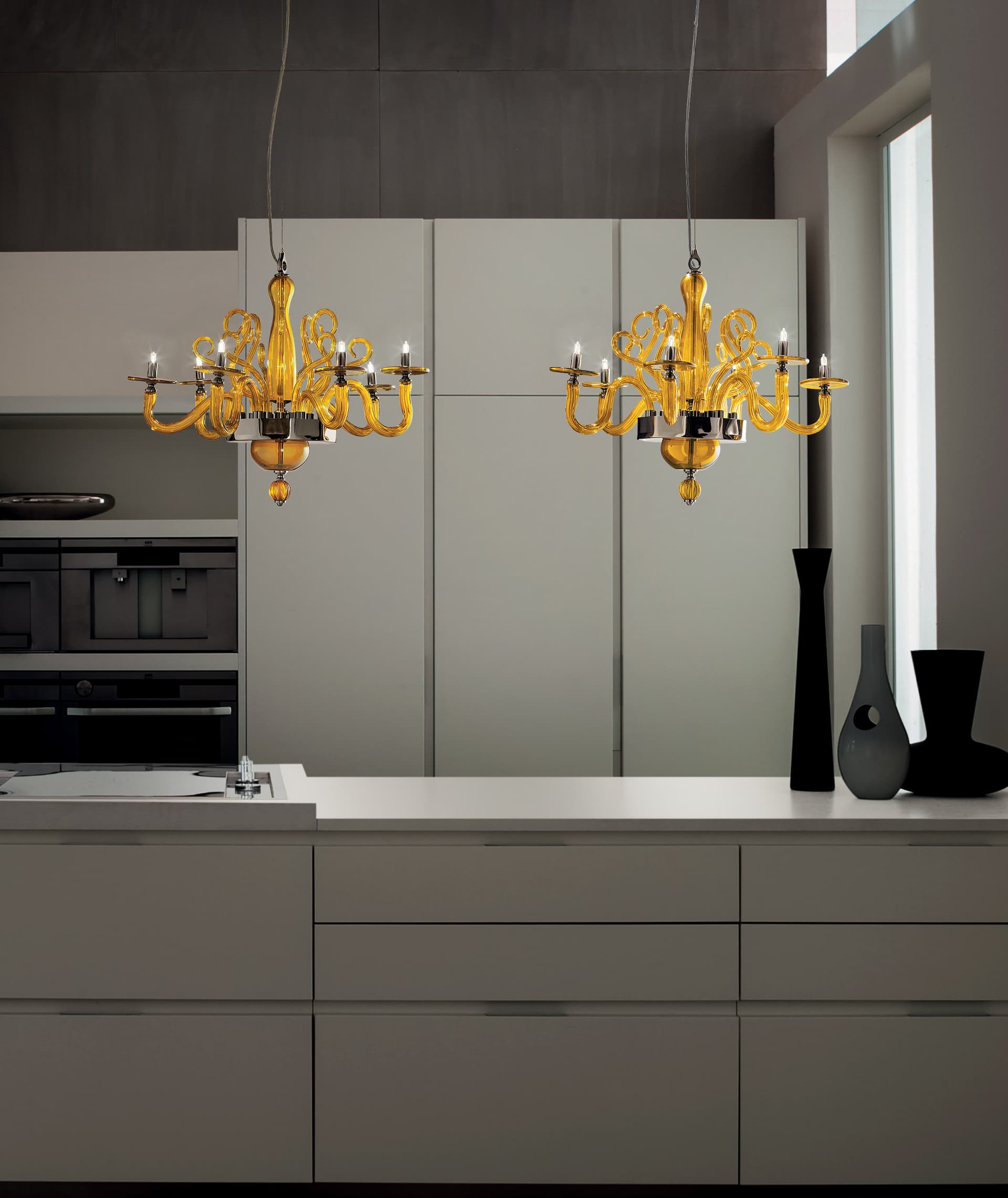 Euroluce Light of Italy Yncanto L6 Small Ambra