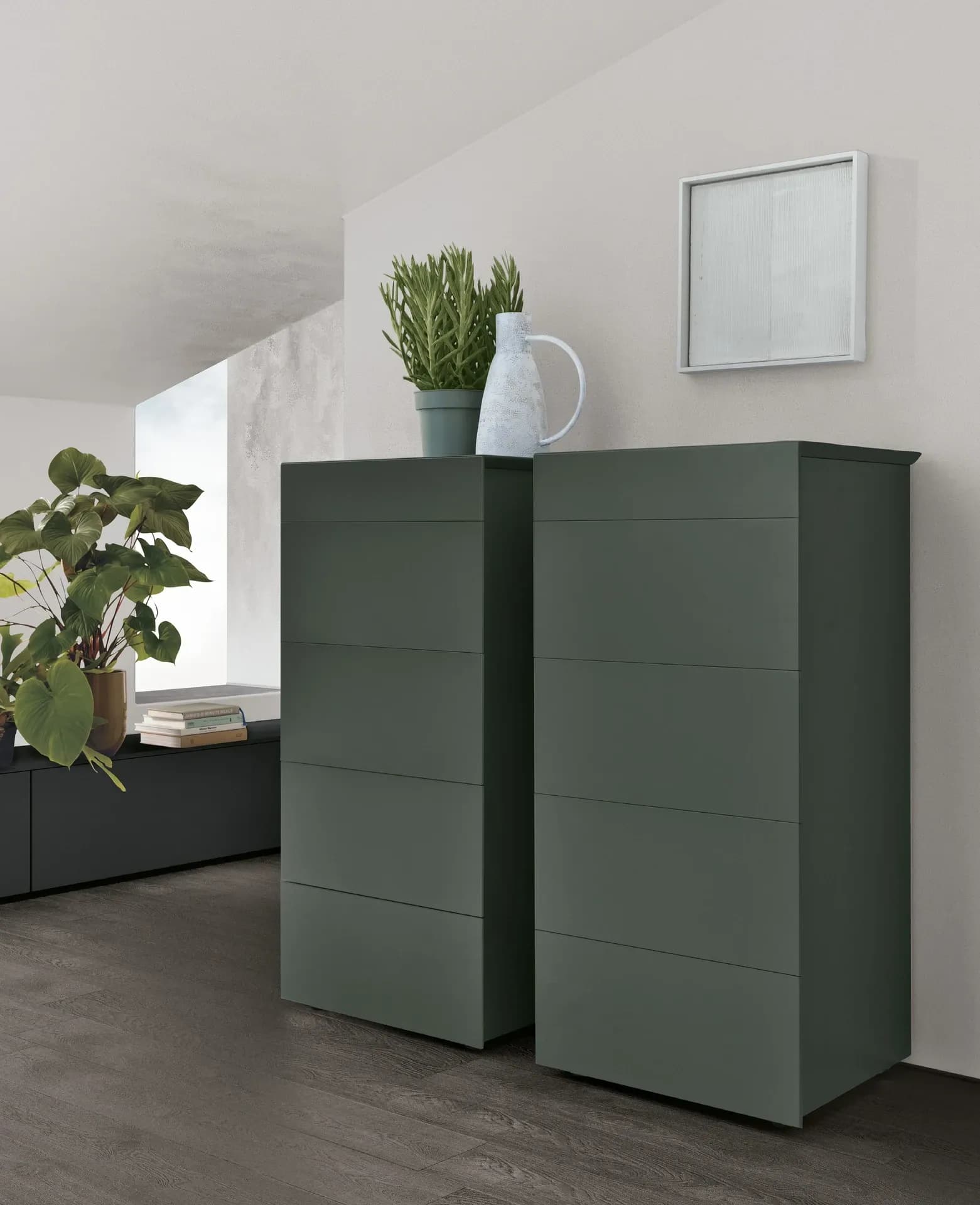 Tomasella Pass storage unit