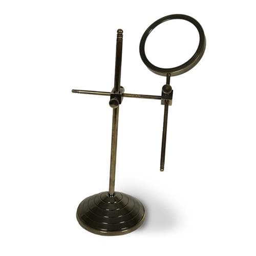 Authentic Models Stand Magnifier